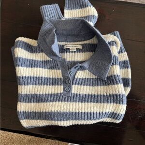 American Eagle Outfitters  Blue and Cream Striped Sweater - EUC